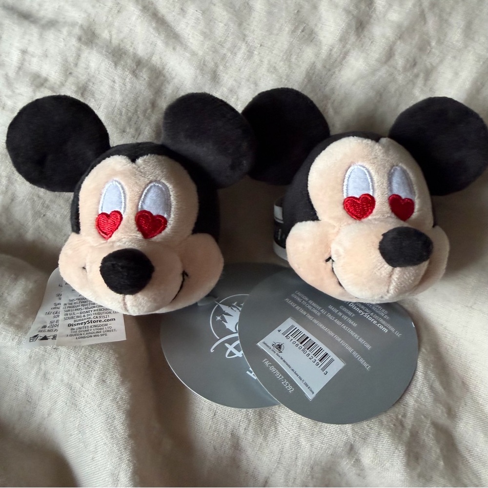 Mickey Mouse Heart Eyes Headband Plush NWT